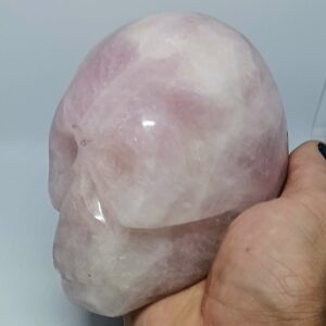 Crâne de cristal en Quartz Rose