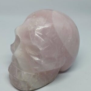 Crâne de cristal en Quartz rose