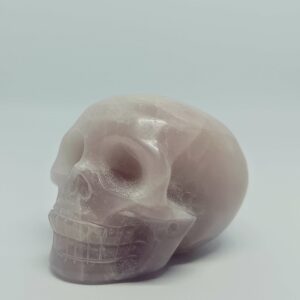 Crâne de cristal en Quartz rose