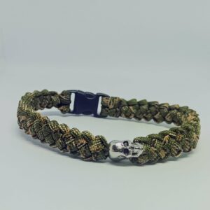 Bracelet avec crâne
