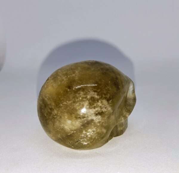 Crâne de cristal en citrine – Image 3